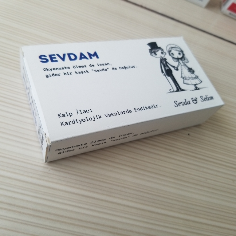 Sevdam ilaç kutusu davetiyesi